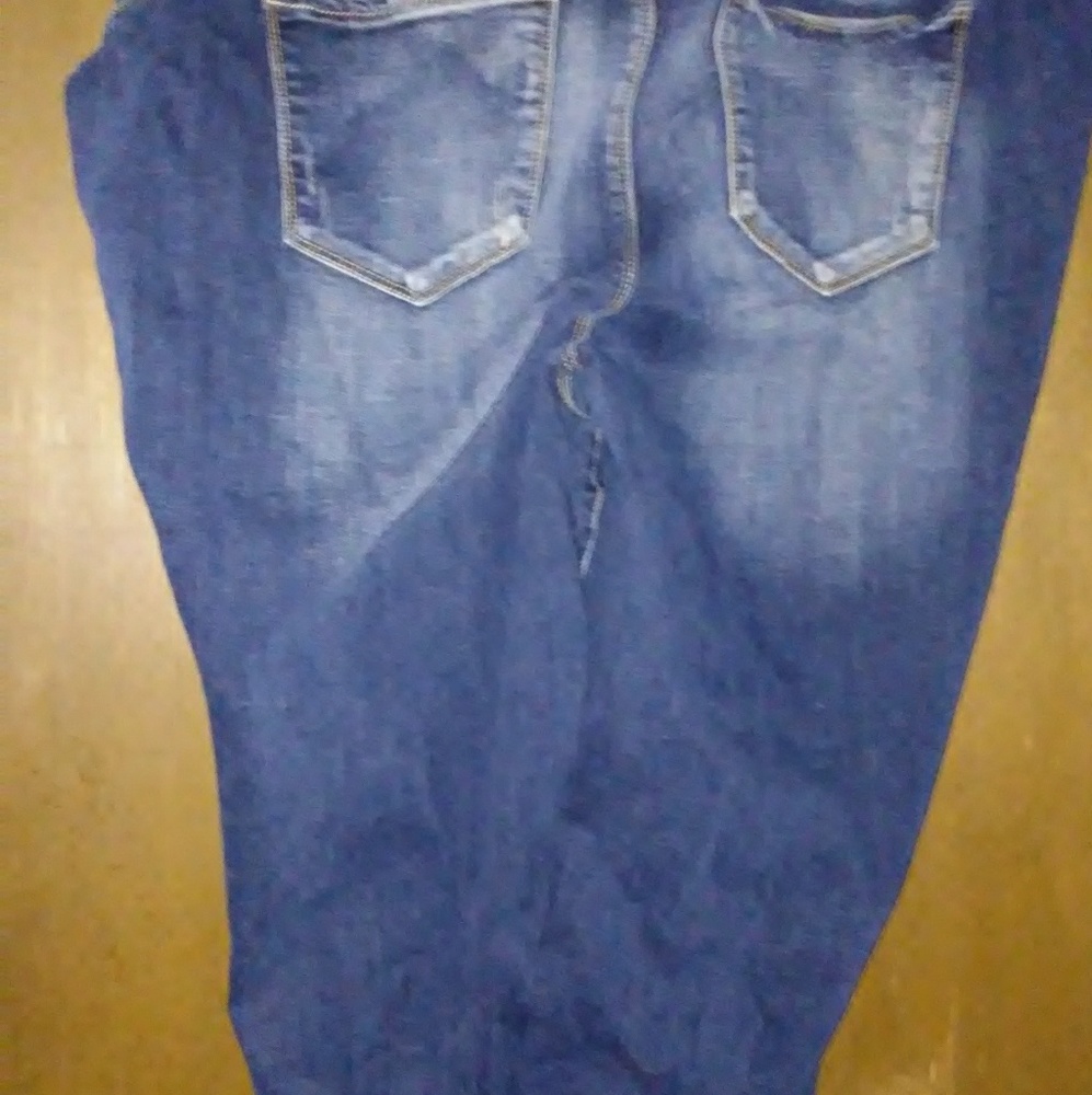 Blue jean capris